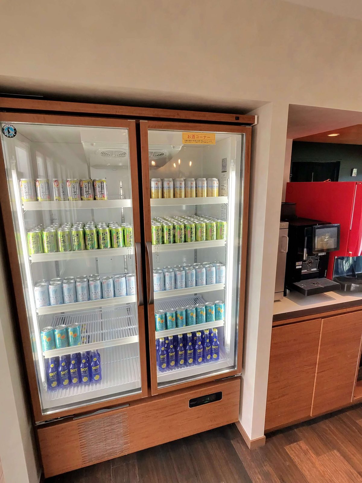 フリードリンクの冷蔵庫
